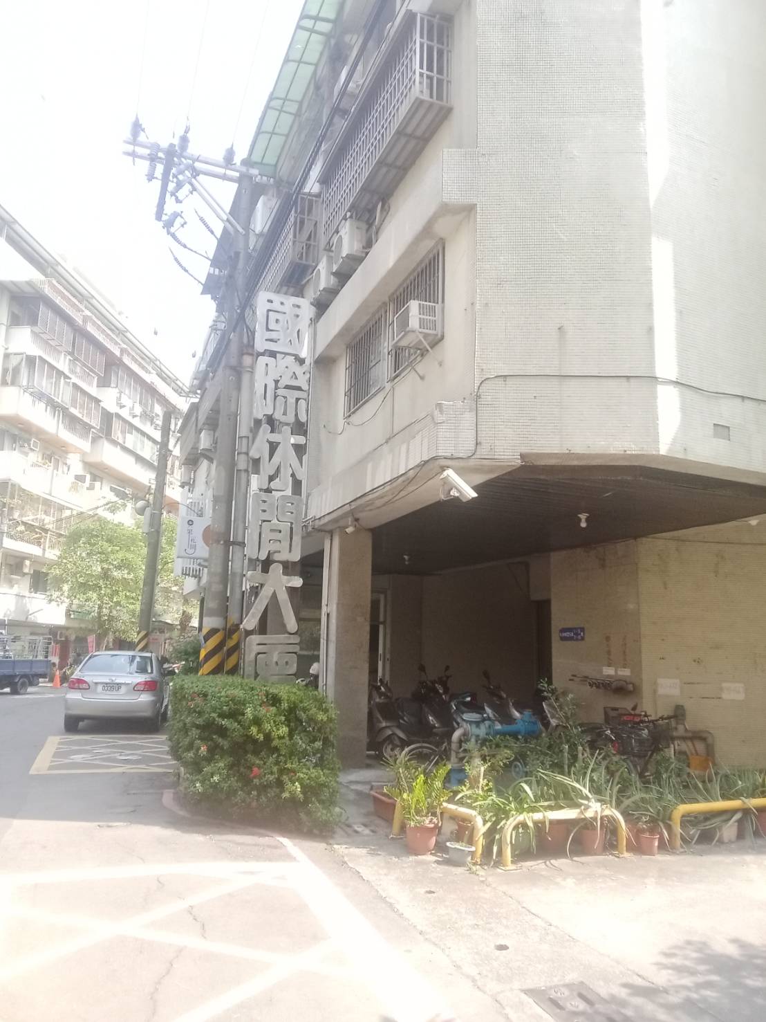 8806_0 文山特區休閒大廈一樓