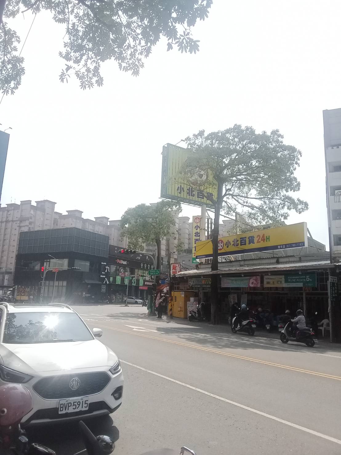 8813_0 文山特區休閒大廈一樓