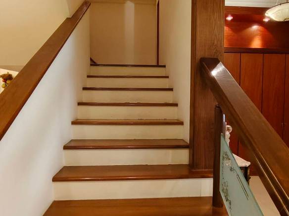 高鐵特區漢神巨蛋臨路大地坪雙車位豪邸
