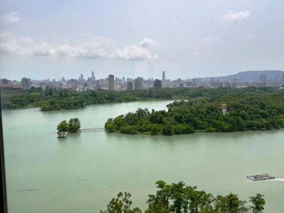 澄清湖畔首排景觀豪宅