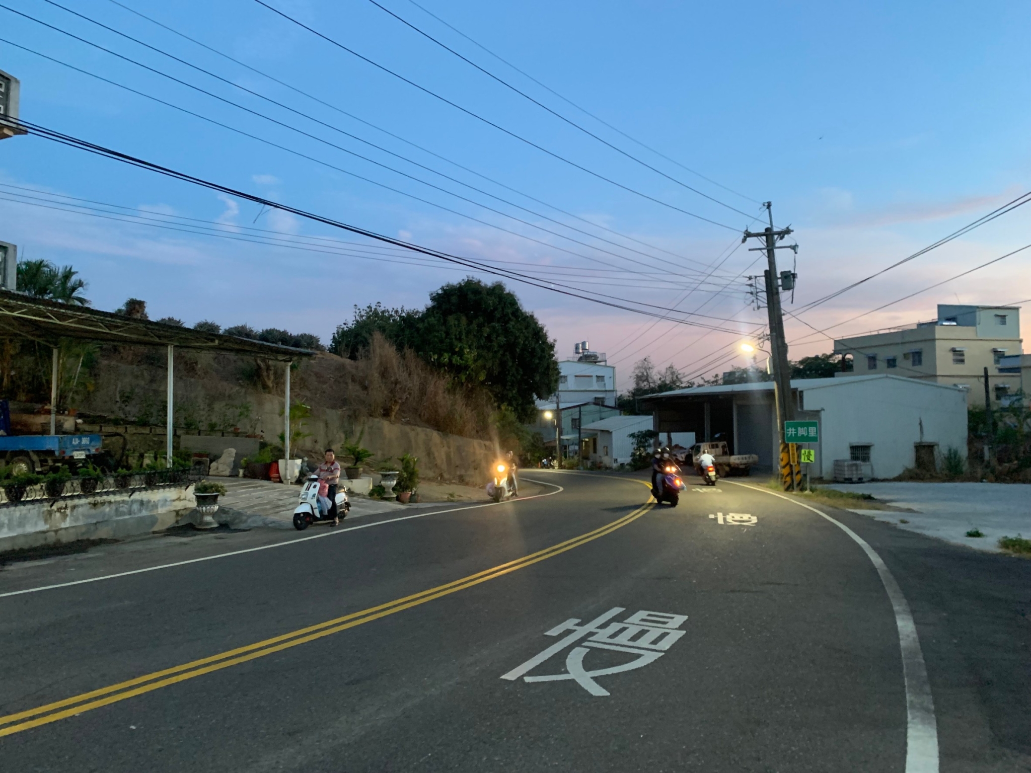 LINE_ALBUM_大家樹坪頂臨路風水聖地後花園農地10840萬_230508_12 大樹坪頂臨路風水聖地後花園