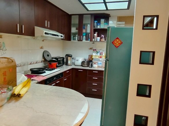 近美術館輕軌鼓山車站車庫透天
