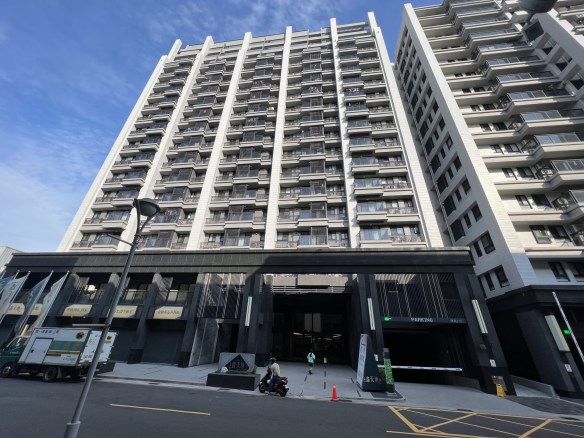 鼎山家樂福鑫天地2期