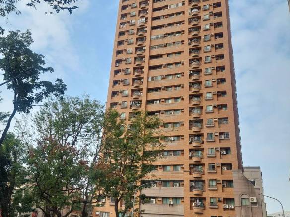 陽明商圈高樓層美三房