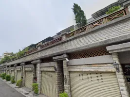 💎左營榮總特區・榮華街靜巷透天