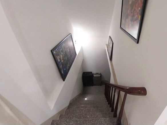 鳳頂社區透天車庫
